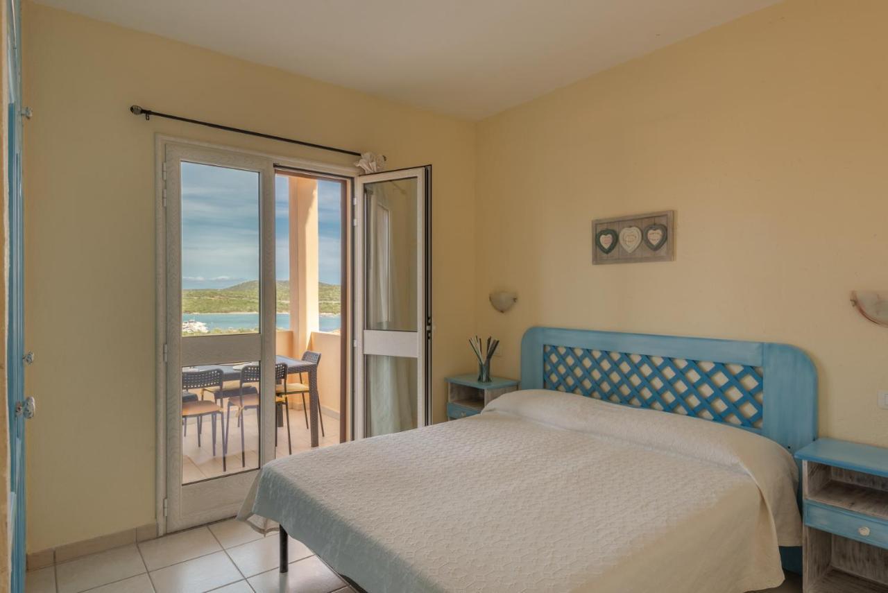 Baia De Bahas Residence Golfo Aranci Buitenkant foto