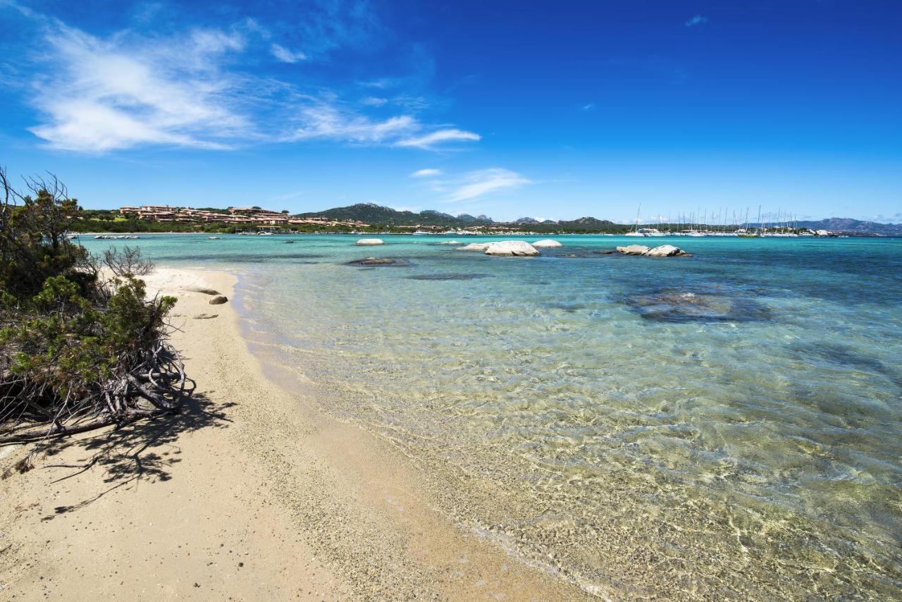 Baia De Bahas Residence Golfo Aranci Buitenkant foto