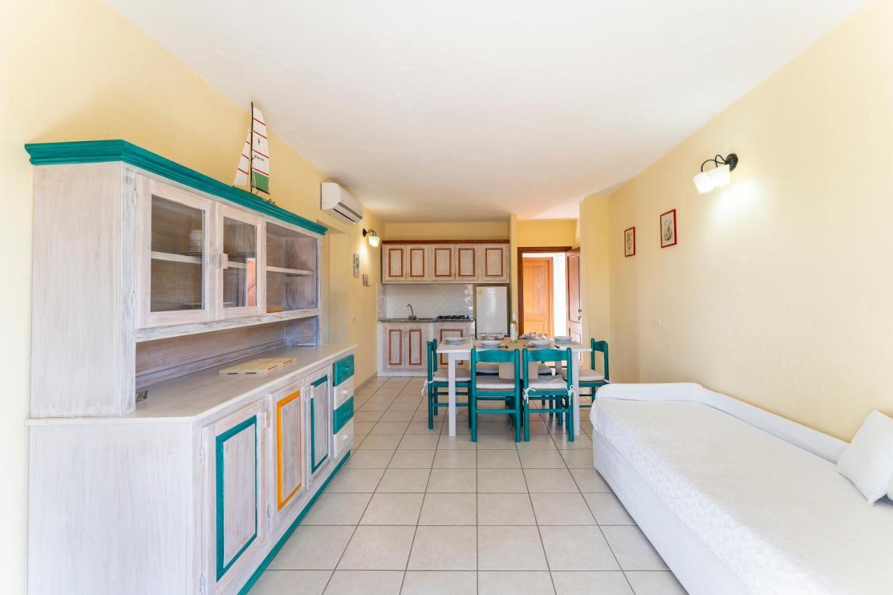 Baia De Bahas Residence Golfo Aranci Buitenkant foto